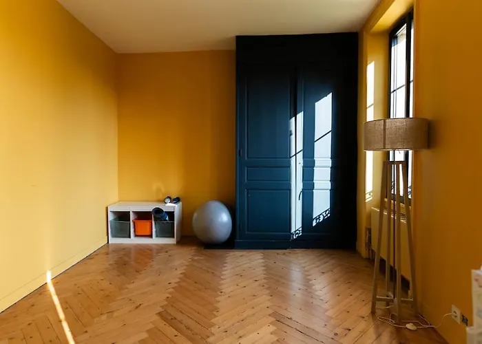 Villa Maison Quartier Historique Avec Jardin Et Parking Prive *