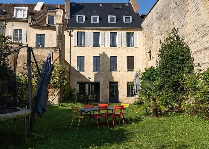 Maison Quartier Historique Avec Jardin Et Parking Prive Villa *