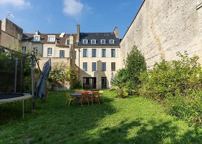 Maison Quartier Historique Avec Jardin Et Parking Prive Caen