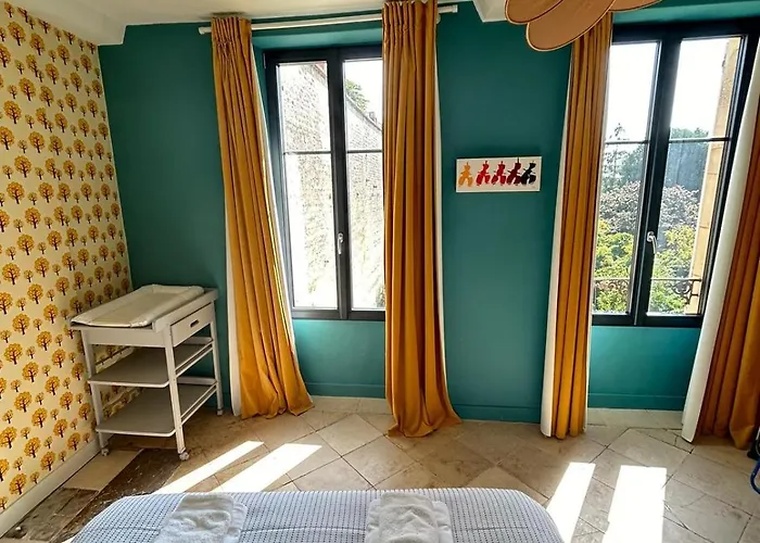 Maison Quartier Historique Avec Jardin Et Parking Prive ヴィラ *