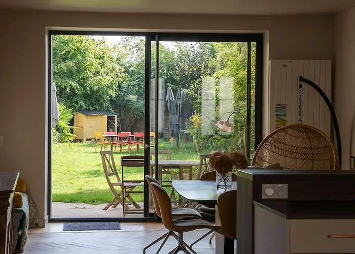 Maison Quartier Historique Avec Jardin Et Parking Prive Villa